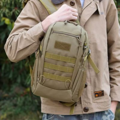 Petit-sac-a-dos-tactique-portage-buste
