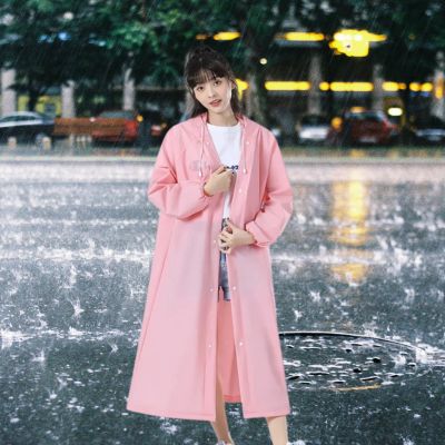 Poncho-femme-pluie-rose