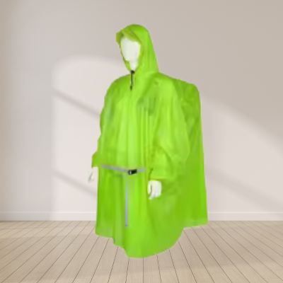 Cape-de-pluie-capuche-verte