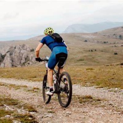 Sac-a-dos-vélo-hydratation-homme-VTT