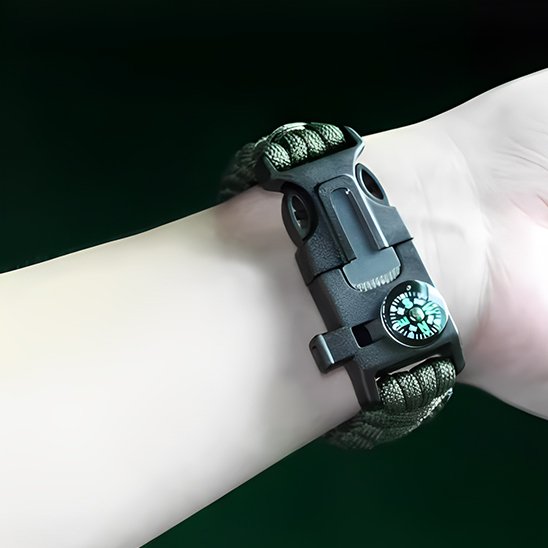 Bracelet paracorde avec fonctionnalités vitales