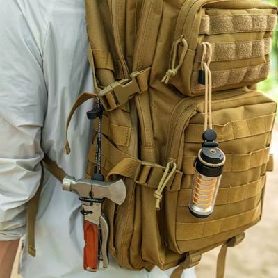 Corde élastique pratique fixe sur sac à dos