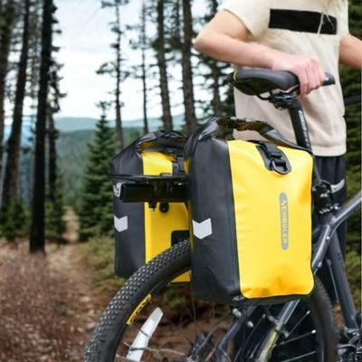 Homme sacoche pour porte bagage vélo fixée duo forêt