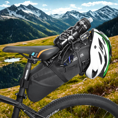 Homme vtt montagnes sacoche selle velo bien attachée