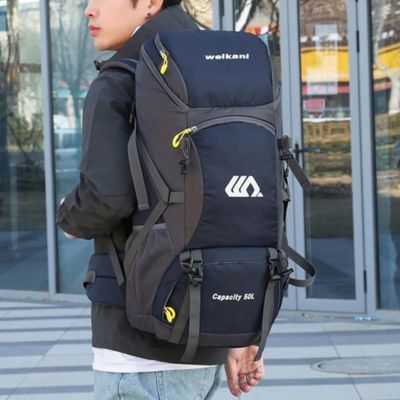 Sac-a-dos-homme-camping-voyage