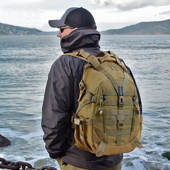 Sac-a-dos-randonnée-grand-air-mer