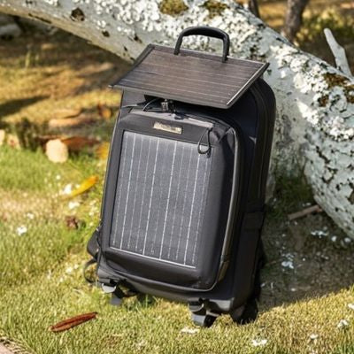 Sac a dos solaire exposé soleil posé sol