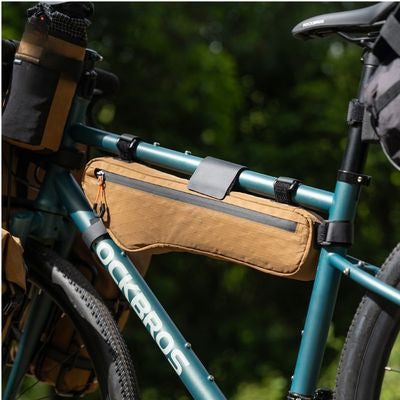 Sacoche de cadre pour vélo khaki installée cadre