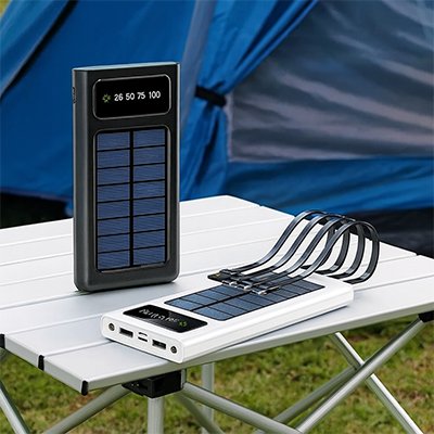 Batterie solaire portable proposée en deux variantes